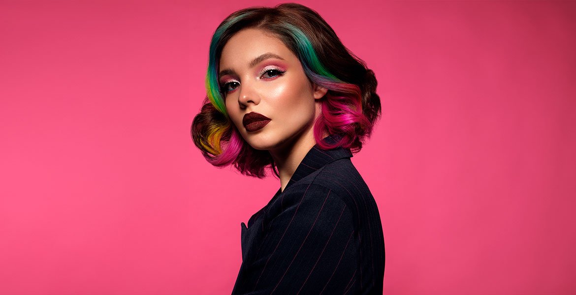 Cabelo colorido no carnaval: saiba como fazer